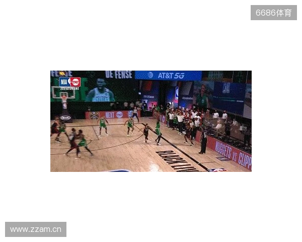 从天堂到地狱,索博在2-1领先后疯狂庆祝,被绝杀后伤心落泪 从天堂到地狱,索博在2-1领先后疯狂庆祝,被绝杀后伤心落泪